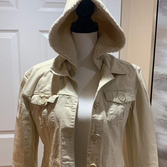 Jacket - Picture 2 of 7